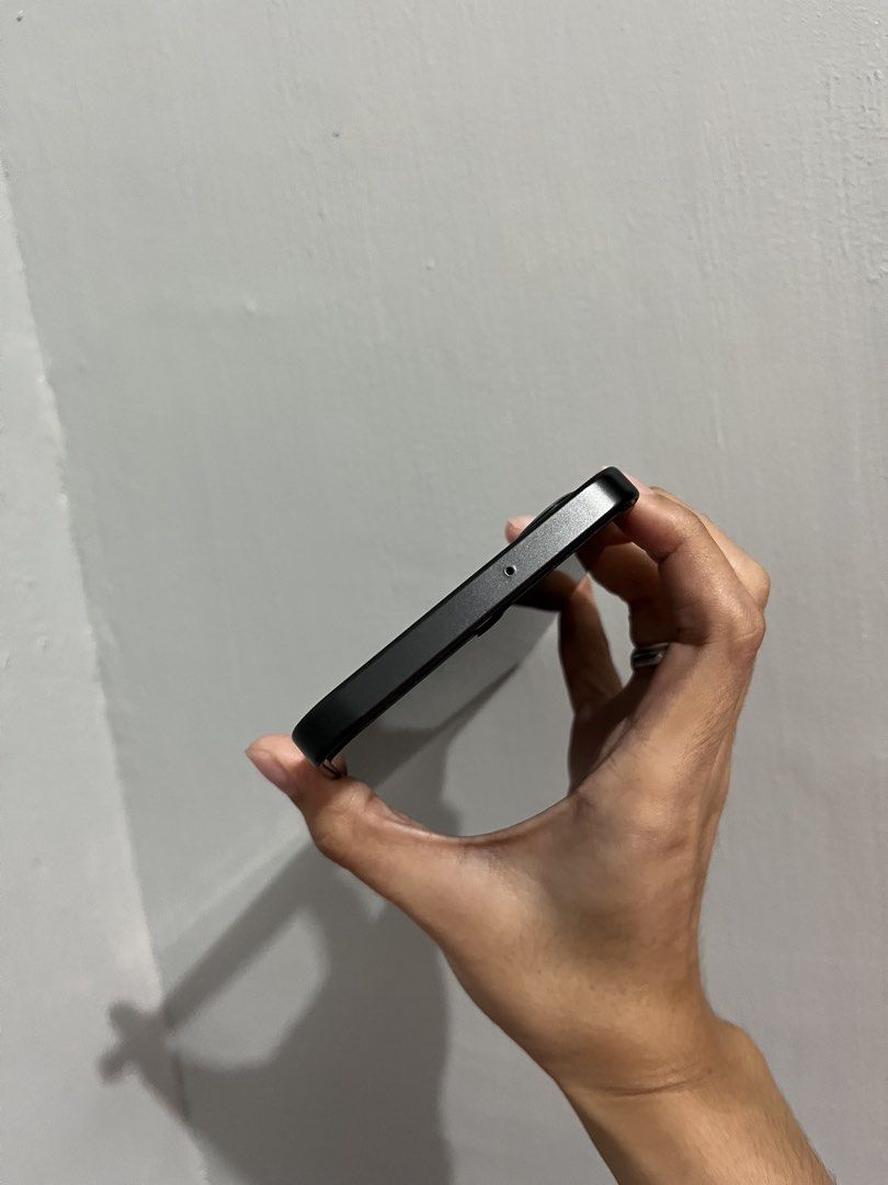 Samsung a17 5g (Category: Samsung) located in Quezon City. Submitted by chimpaw (Listing ID 1458587626, Image 1). Description: For sale or Swap to iphone ( straight swap only) 2 weeks old ( i already try android but iPhone user talaga) Complete inclusion tempered installed 2 cases Meet up: Sm Novaliches, Sm North or Sm Fairview .