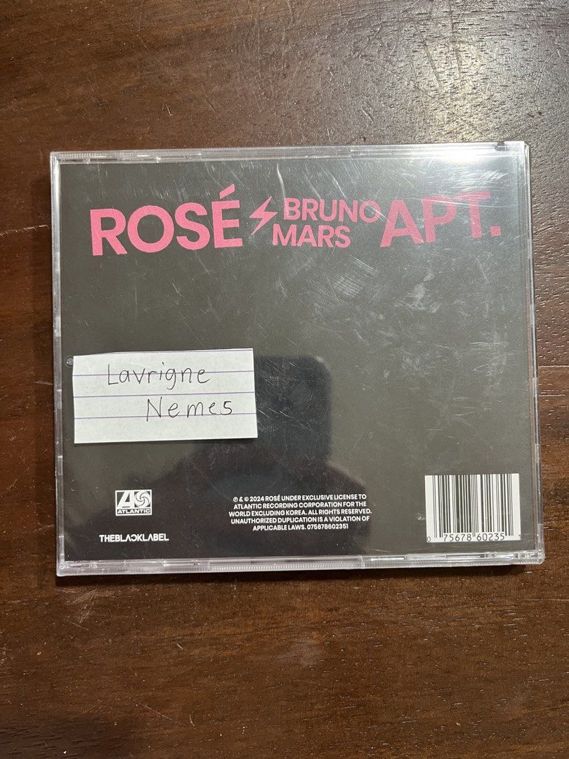 SEALED ROSÉ x BRUNO MARS - APT. CD Single (Category: CDs & DVDs) located in Caloocan City. Submitted by maricarrrralps-97367 (Listing ID 1458605584, Image 2). Description: Nego price just dm me! issue: slight crack (visible in picture) MOP: Gcash/Maribank.