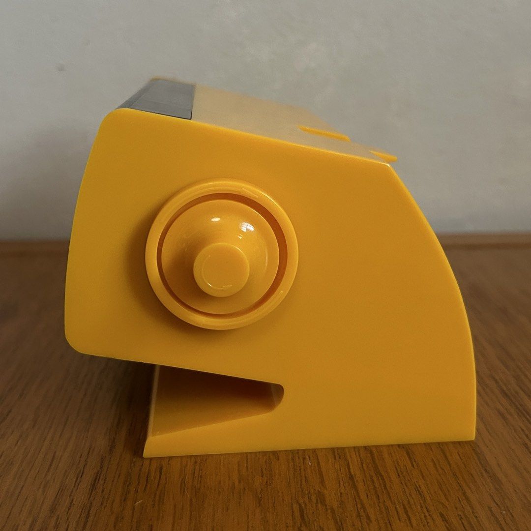 Seiko flip clock (Category: Clocks) located in Las Pinas. Submitted by pl4y_it_4g4in (Listing ID 1458536329, Image 2). Description: Used Good working condition 100V Clock working Alarm working .