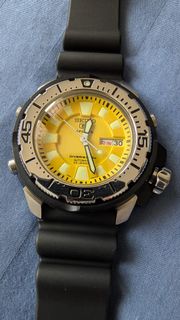 (Category: ) located in . Submitted by w_collector (Listing ID 1458533680, Image 1). Description: .