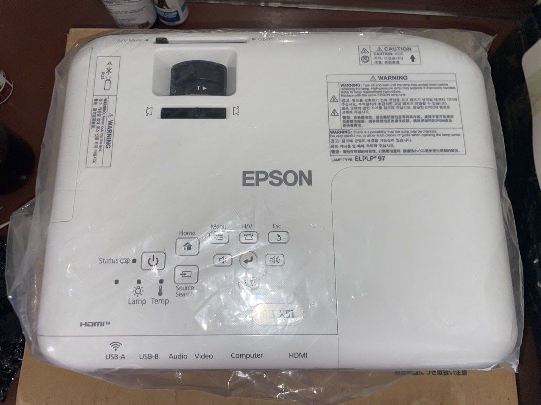 Selling Projector Epson EB-X51 (Category: Projectors) located in Manila. Submitted by dnlalino3220989 (Listing ID 1458566912, Image 1). Description: Used Once triny lang pagka bili .
