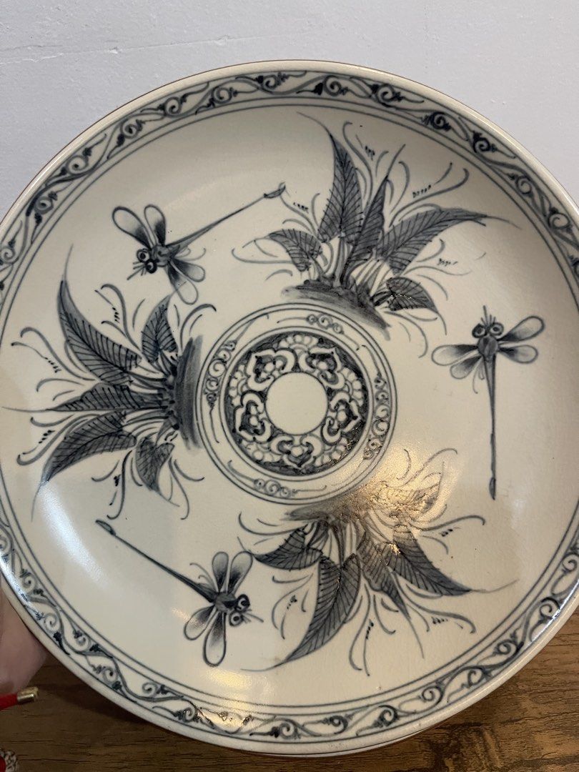 Serving plate 23cm (Category: Other Kitchenware & Tableware) located in San Fernando. Submitted by japansurpluselyu (Listing ID 1458515992, Image 3). Description: .