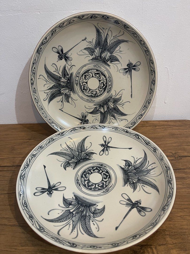 Serving plate 23cm (Category: Other Kitchenware & Tableware) located in San Fernando. Submitted by japansurpluselyu (Listing ID 1458515992, Image 1). Description: .