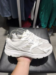 (Category: ) located in . Submitted by soleseekerph (Listing ID 1458585095, Image 1). Description: .