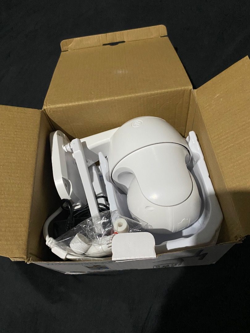 Smart Wifi CCTV (Category: Security Systems & CCTV Cameras) located in Manila. Submitted by koalalangot (Listing ID 1458553154, Image 3). Description: Mali po pala yung nabili ko, and unfortunately hindi ko siya nagamit. Brand new and unused, still in the original box. •WiFi Smart Camera •Real-time remote viewing •360° rotation •Night vision •Good for home, pets, babies, or business monitoring •Brand new / never been used •Original packaging.