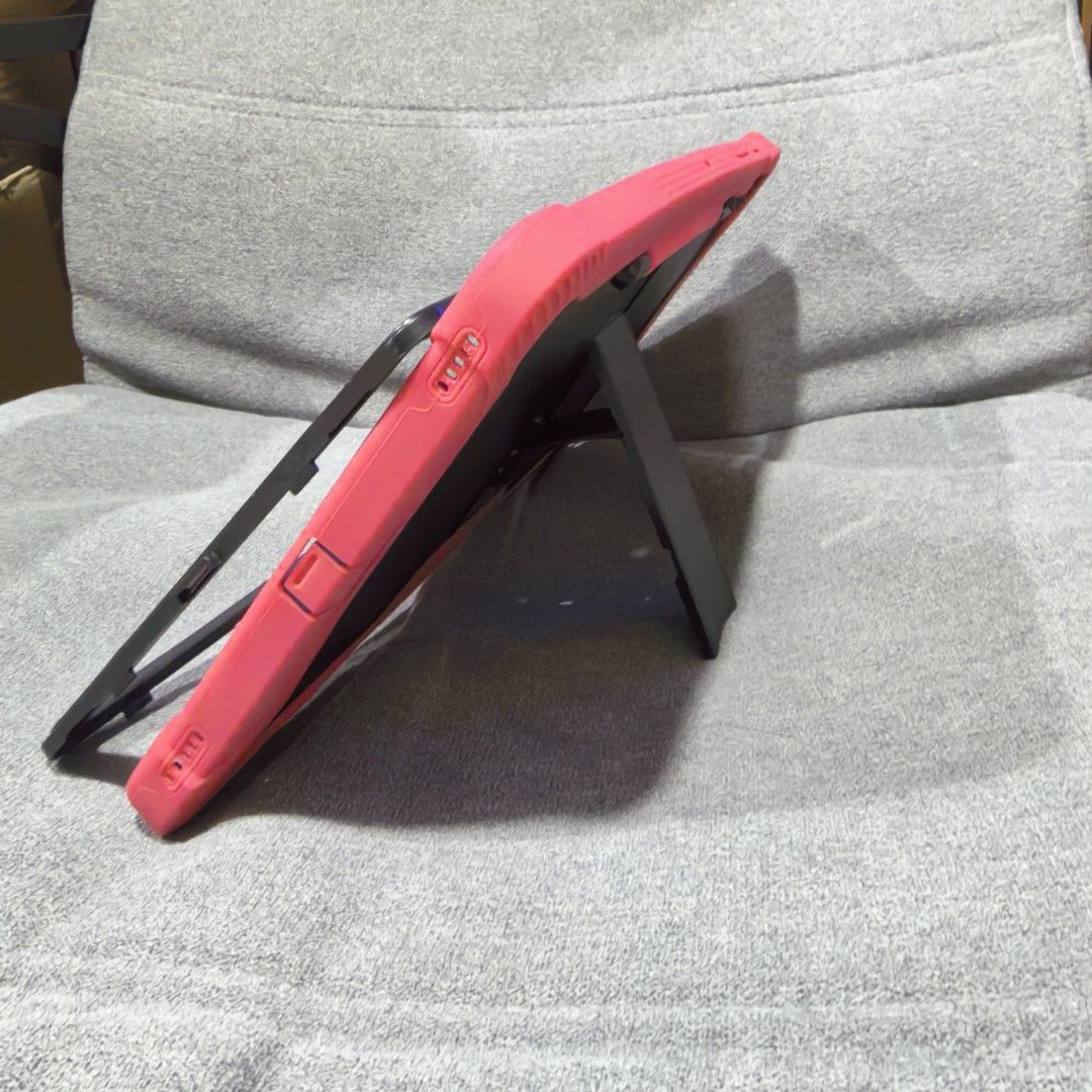 Kickstand case for Samsung Tab S7 FE 12.4" Tablet (Category: Other Accessories) located in Moncada. Submitted by gwatstuffshopaholic (Listing ID 1458623002, Image 1). Description: Buy 1 get one case. See photos. No damage, they're like new! RFS: Changed case, decluttering.