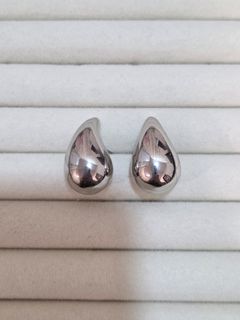 (Category: ) located in . Submitted by adorn707 (Listing ID 1458544458, Image 1). Description: .