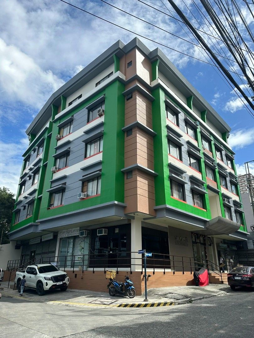 Studio A Residences (Category: Apartments & Condos) located in Mandaluyong City. Submitted by studio_a_residences (Listing ID 1359170969, Image 1). Description: Studio units for rent! - walking distance from MRT- Shaw station - near Megamall, Shangrila Plaza & Starmall - with granite top kitchen counter & stainless kitchen sink - with T & B - with individual electric & water meter - equipped with CCTV & Fire sprinkle system, 24/7 Security guard -