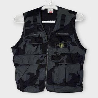(Category: ) located in . Submitted by funkiestore (Listing ID 1458672678, Image 1). Description: .