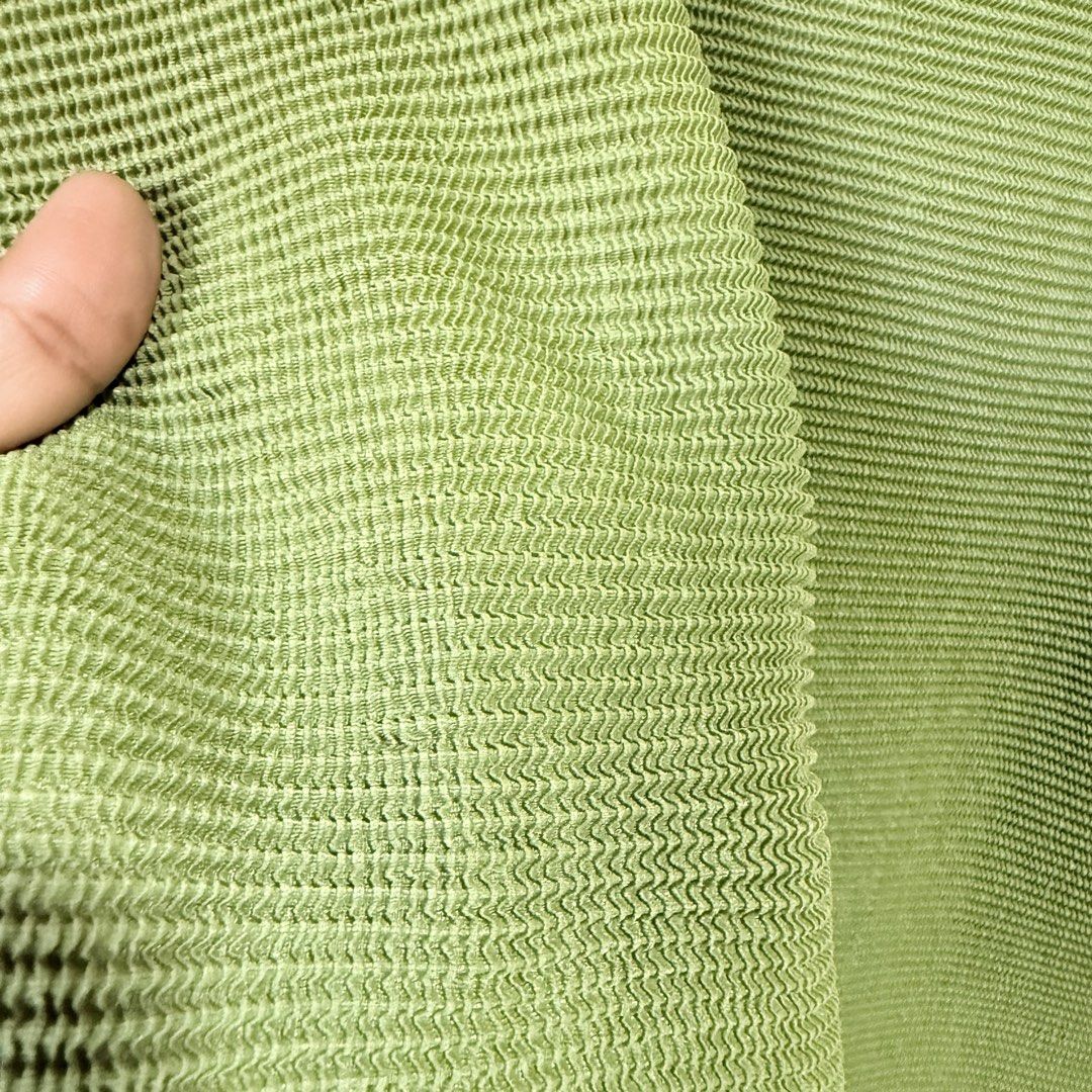 Textured Mock Neck Top (Category: Blouses) located in Surigao. Submitted by nenafuentes (Listing ID 1458521501, Image 3). Description: Love this but its too big on me Best fits XL.