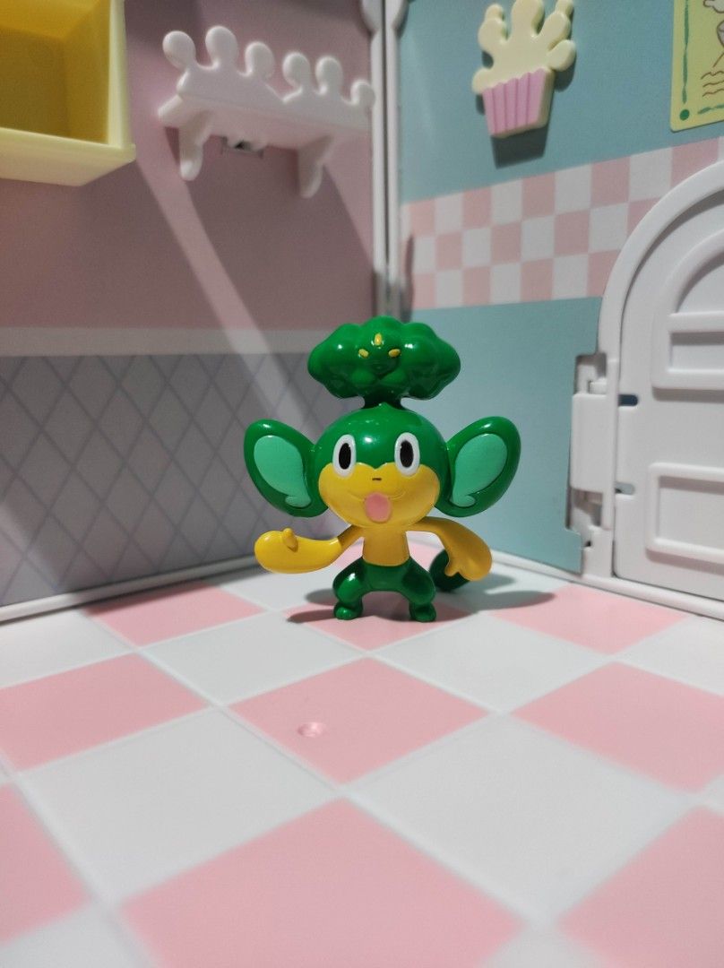 TOMY Pokemon Figure - Pansage (Category: Figurines & Statues) located in Taguig. Submitted by lilrootshop (Listing ID 1458615010, Image 1). Description: ***Crossposted*** Price: 350 AUTHENTIC Pass sa lowballers! First to pay basis. No COD. For item reservation, a down payment of 50% or 100 pesos (whichever is less) is required. Down payment is non-refundable. One month reservation only. Location: Taguig (near BGC) MOP: GCash / GoTyme / CIMB.