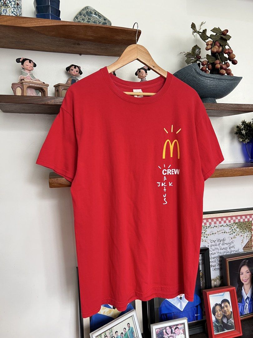 TRAVIS SCOTT / CACTUS JACK X MCDO (Category: Tshirts & Polo Shirts ) located in Solano. Submitted by aljoners (Listing ID 1458645787, Image 3). Description: Size: L Width: 20.5 Length: 29 Color rate: 9.5/10 Condition: 10/10 Issue/s: None “Color may vary due to lighting”.