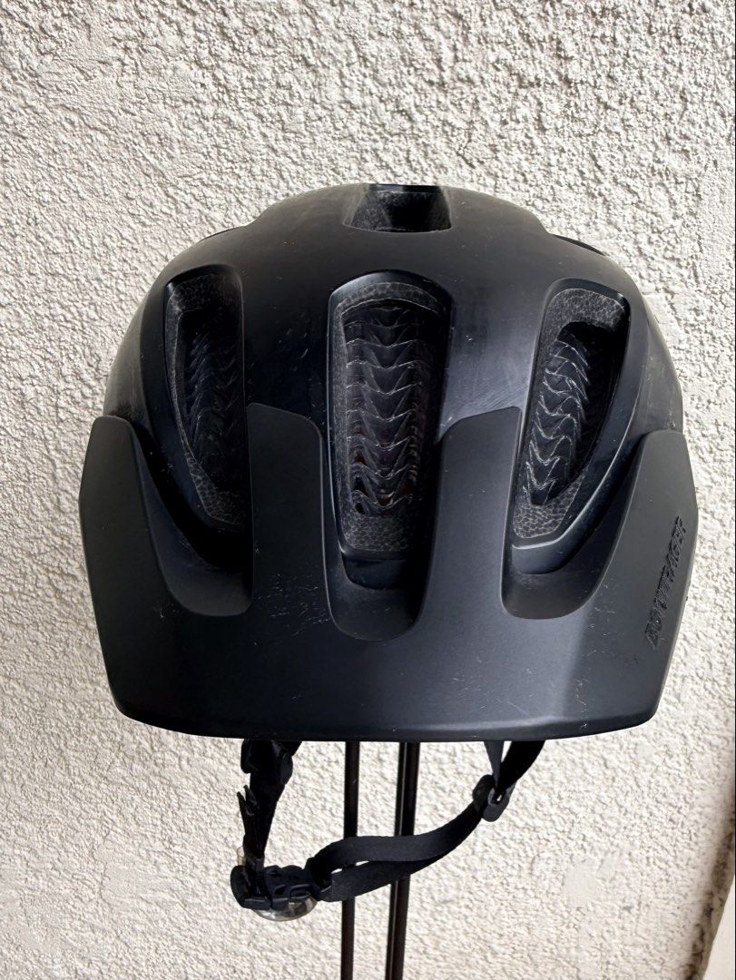 Trek Helmet (Category: Bicycles) located in Pasig City. Submitted by bold_bestbuyph (Listing ID 1458547928, Image 2). Description: TREK BONTRAGER Helmet Rally WaveCel is a high-style, high-value off-road helmet with trail-specific features and WaveCel, a leading technology in the protection against cycling-related head injuries. WaveCel is a revolutionary helmet technology that’s exclusive to Trek and Bontrager helmets. It is a revolutionary helm
