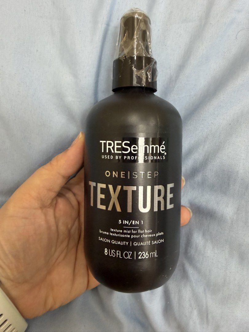 TRESemmé One Step Texture Mist 5 IN/EN 1 (Category: Hair) located in Pasig City. Submitted by missearly7 (Listing ID 1458540518, Image 1). Description: - TRESemmé One Step Texture Mist - 5-in-1 benefits for flat hair - Nourishes and styles in one step - Creates a tousled or slightly blow-dry look - Use on damp or dry hair - Salon quality - 8 US FL OZ | 236 mL - PETA Approved & Global Animal Test Policy.