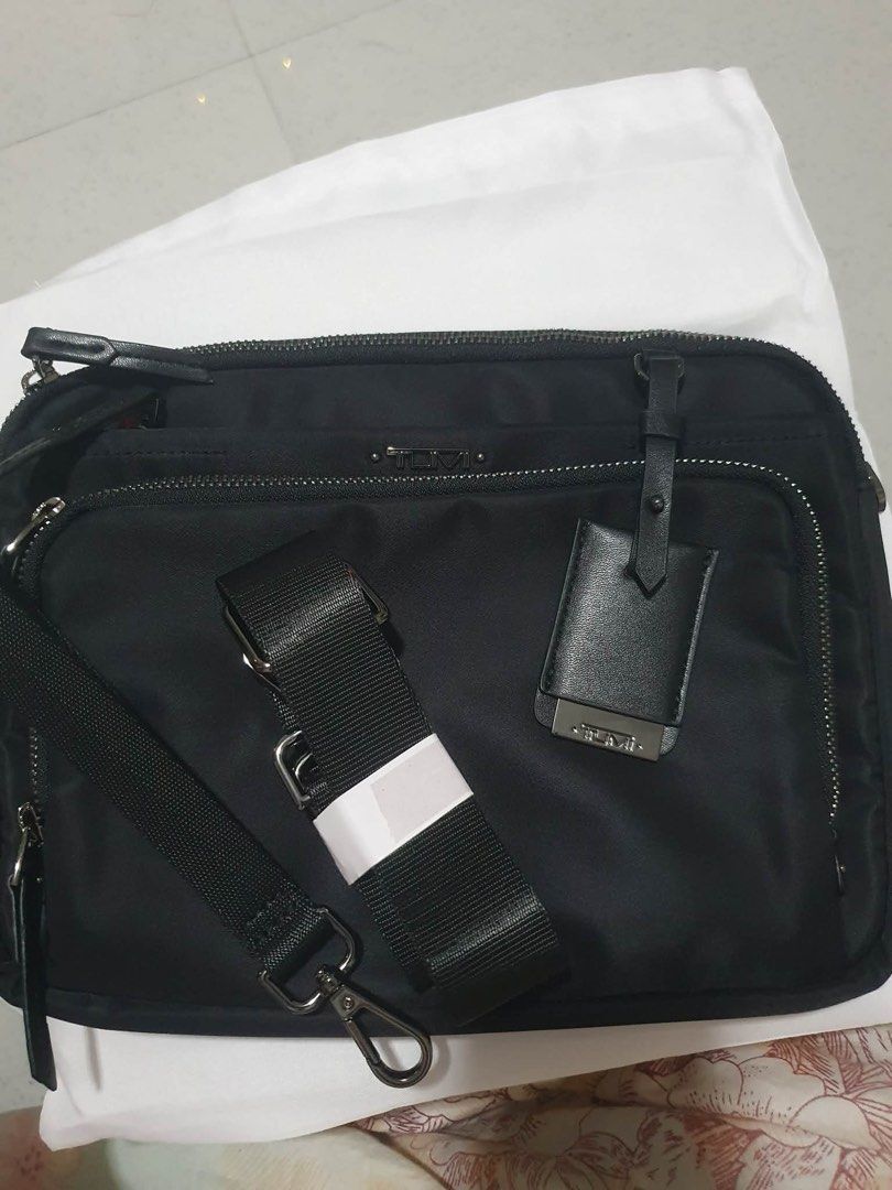 Tumi triple black (Category: Luxury Bags & Wallets) located in Antipolo. Submitted by hideoutcloset88 (Listing ID 1458664551, Image 2). Description: Orig With dustbag.