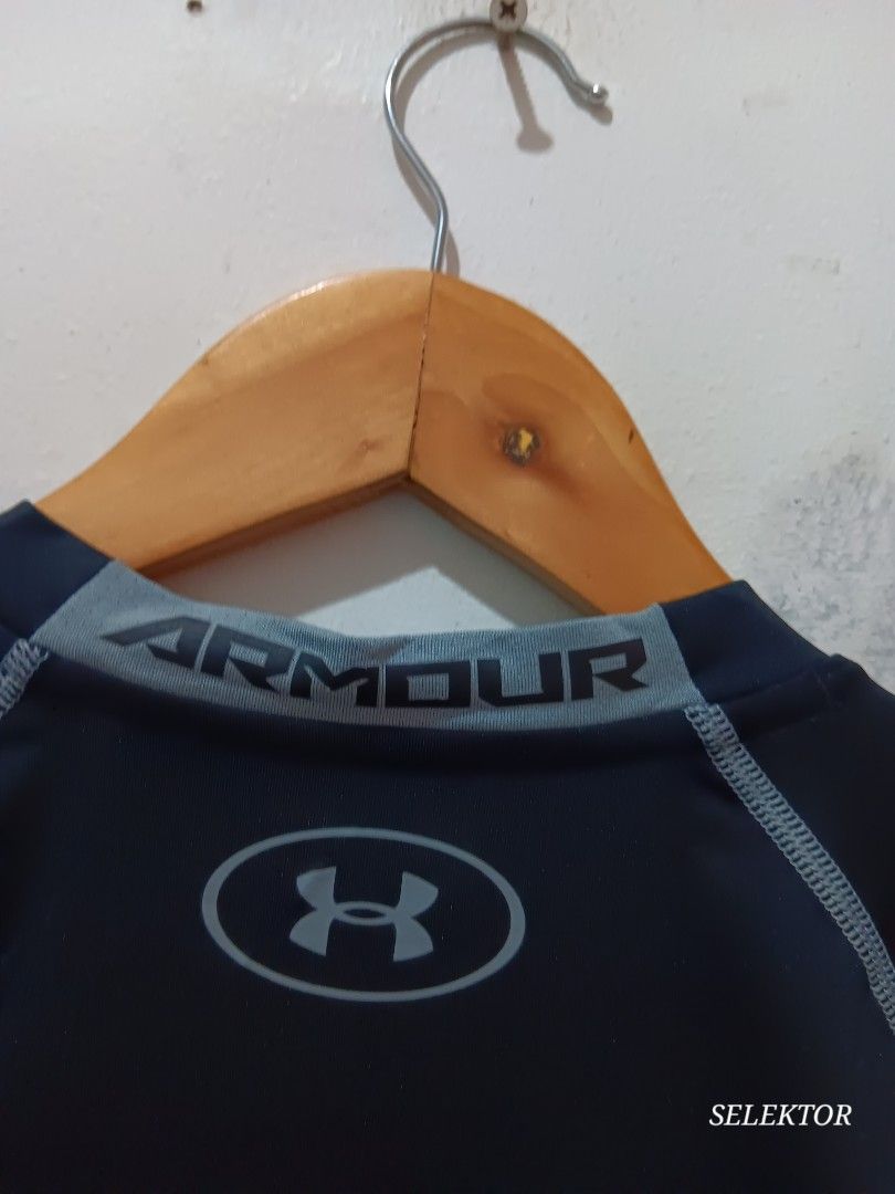 UNDER ARMOUR COMPRESSION HEATGEAR (Category: Activewear) located in Dauis. Submitted by udenglegaspi (Listing ID 1458562604, Image 2). Description: .