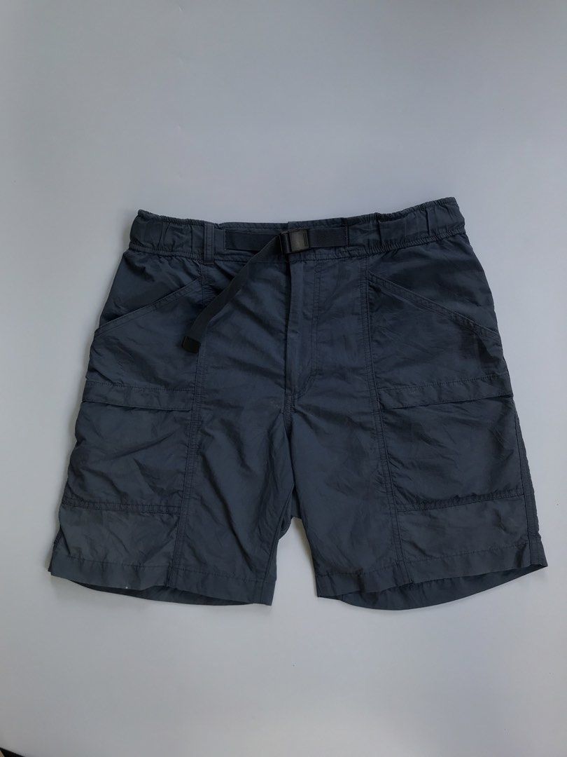 UNIQLO UTILITY SHORT (Category: Shorts) located in Aurora. Submitted by thrillthriftfinds123 (Listing ID 1458599380, Image 1). Description: UNIQLO UTILITY SHORT SIZE SMALL ON TAG BEST FIT MEDIUM NO ISSUE GOOD CONDITION NEED WASH 9.5 COLOR RATE .