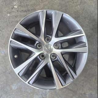 (Category: ) located in . Submitted by kimhoe_tyre (Listing ID 1458518230, Image 1). Description: .