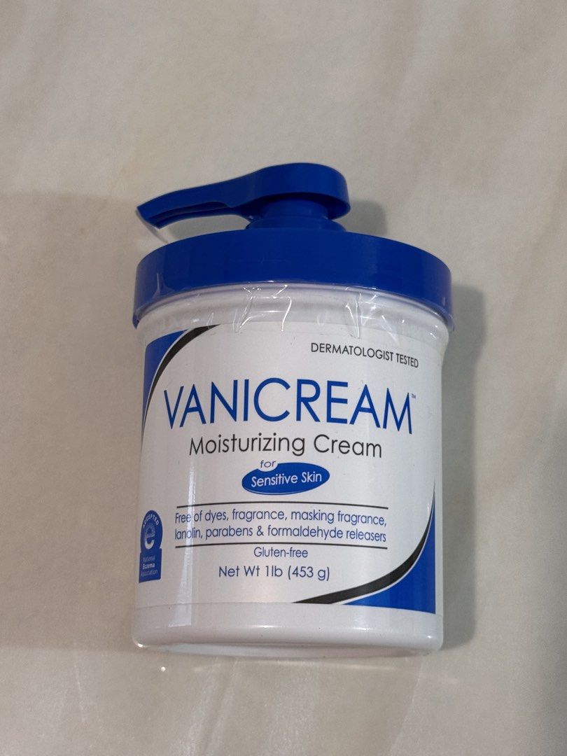 Vanicream Moisturizing Cream (Category: Face Care) located in Makati City. Submitted by alcatral (Listing ID 1458597091, Image 1). Description: 👸 Brand new from US RFS? I bought too much—I already have one, and it lasts a long time. 🤸🏻‍♀️ Selling as part of my personal decluttering. Open for meet up in my area - Makati City..