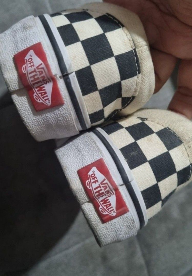 Vans Checkerboard Slip-On Shoes (Category: Sneakers) located in Quezon City. Submitted by kcobs (Listing ID 1458625872, Image 3). Description: - Classic Vans checkerboard slip-on shoes - Size: US Women's 5.5 - Signature waffle pattern soles - Perfect for everyday wear - Minor signs of use on insoles and soles - still in good condition .