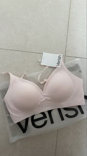 （分類：）位於 。 由 hey.shopaholic 提交（商品編號 1458575457，圖片 1）。簡介： 。