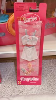 (Category: ) located in . Submitted by barbiefans (Listing ID 1458633636, Image 1). Description: .