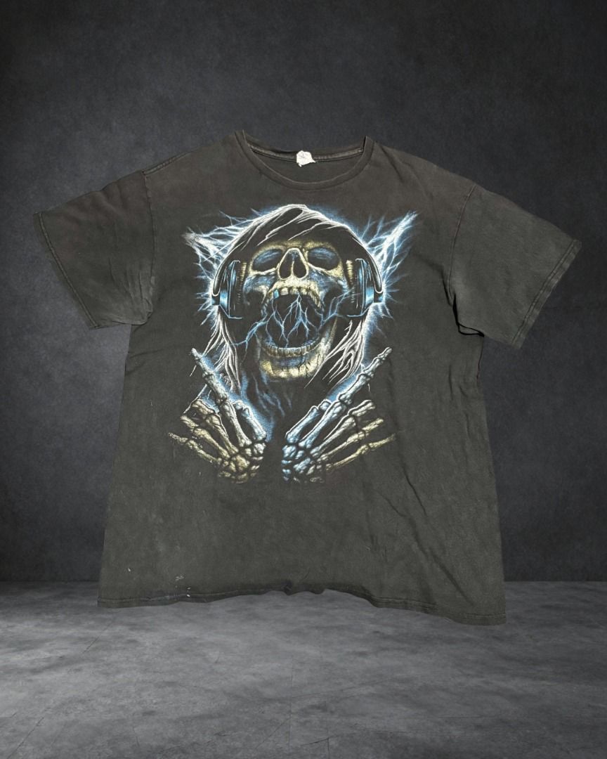 Vintage Skull Grim Reaper Tee (Category: Tshirts & Polo Shirts ) located in Las Pinas. Submitted by w_thriftz (Listing ID 1458687535, Image 1). Description: W-21 L-28.5 Issues: See Pics.
