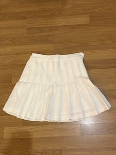(Category: ) located in . Submitted by kimchiisawesome (Listing ID 1458662834, Image 1). Description: .