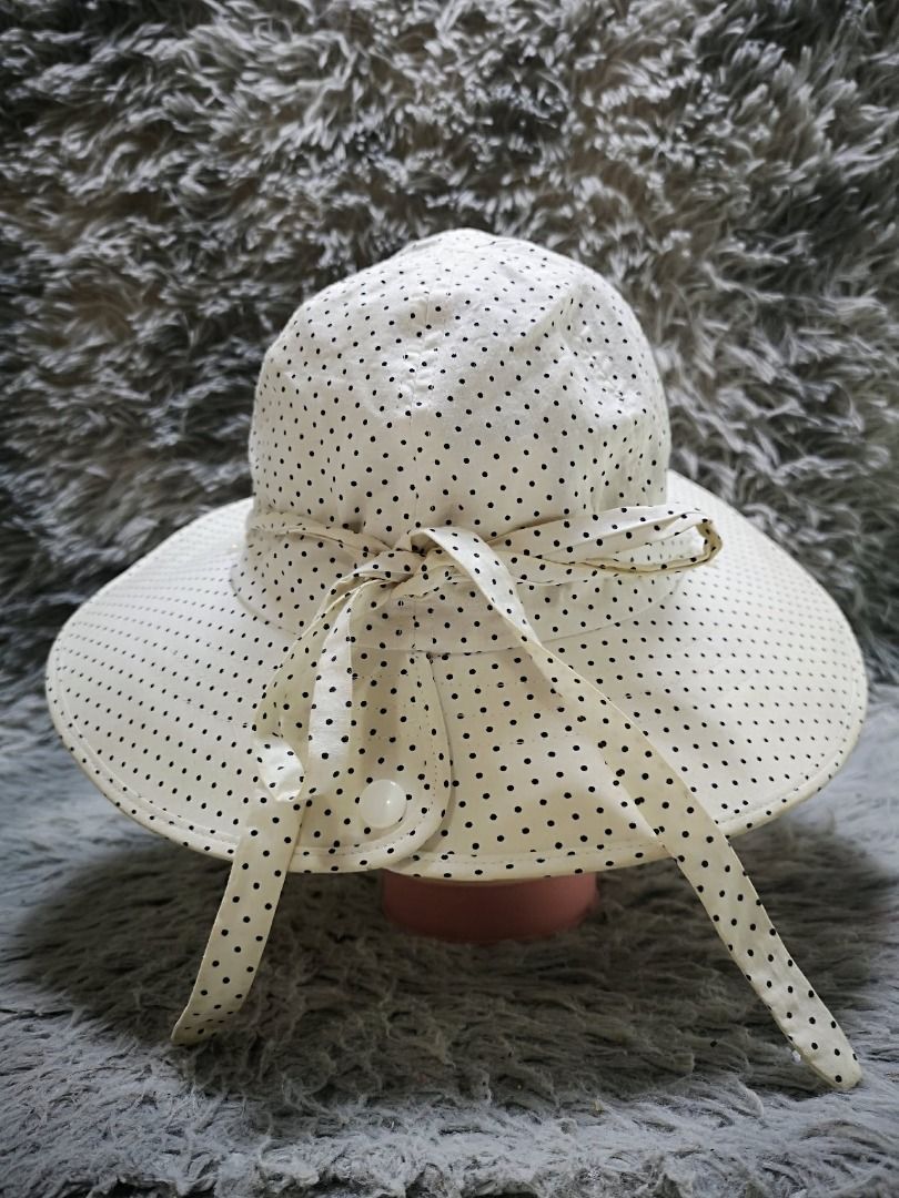 Wide Brim Polka Dotted Hat (Category: Hats & Beanies) located in Santa Cruz. Submitted by jmy_surplus.2 (Listing ID 1458562105, Image 1). Description: Size ; 57.5cm Color ; White Type ; Hat Brand ; No Brand Material ; Nylon Style ; Polka Dotted Hat LG 123 JMY 5 Batch #216.