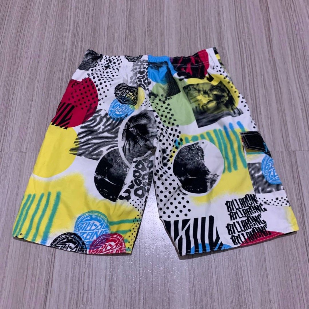 Y2k Billabong BoardShorts (Category: Shorts) located in Quezon City. Submitted by imaginarythrifter (Listing ID 1458658391, Image 2). Description: Excellent Condition No flaws Ready to wear Measurement Width 33 up to 38 ( stretchy type ) Length 22 Large to XL fitting Slight Negotiable Can ship Nationwide Shipping not included.