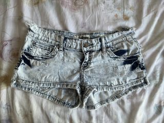 (Category: ) located in . Submitted by c4ramelappl3s (Listing ID 1458597034, Image 1). Description: .