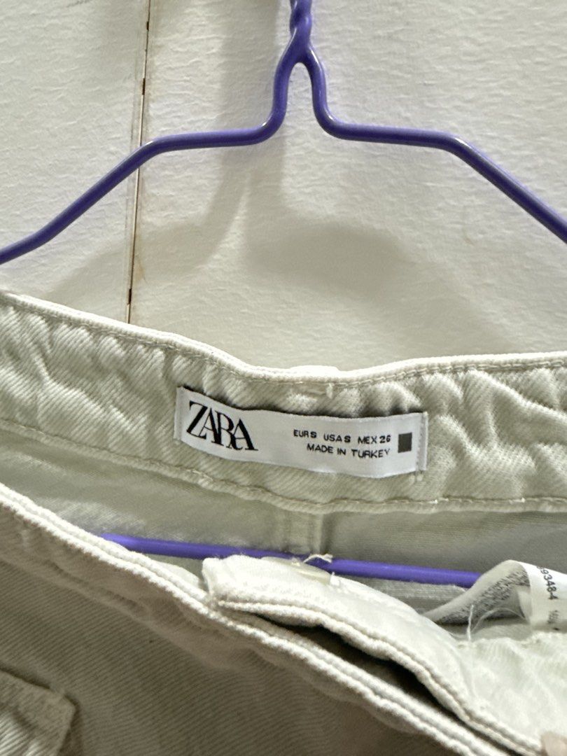 Zara Denim Skort (Category: Shorts) located in Manila. Submitted by melissamaeee (Listing ID 1458555796, Image 2). Description: - zara light green skort - used 2x only - denim has good quality - intact buttons and zippers.