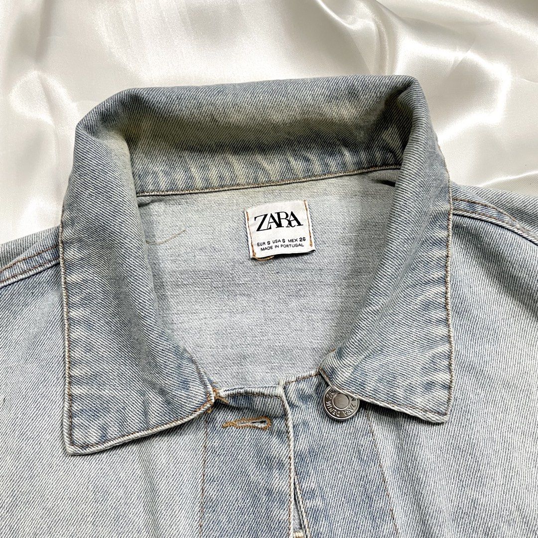 ZARA Light Wash Blue Denim Jacket (Category: Coats, Jackets and Outerwear) located in Manila. Submitted by bbxckz (Listing ID 1458681956, Image 2). Description: Large to Xl fittings | Pa boxy type yung fit nya .
