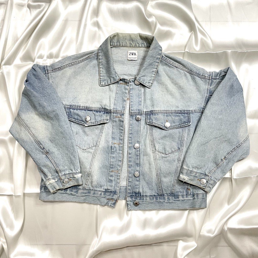 ZARA Light Wash Blue Denim Jacket (Category: Coats, Jackets and Outerwear) located in Manila. Submitted by bbxckz (Listing ID 1458681956, Image 1). Description: Large to Xl fittings | Pa boxy type yung fit nya .