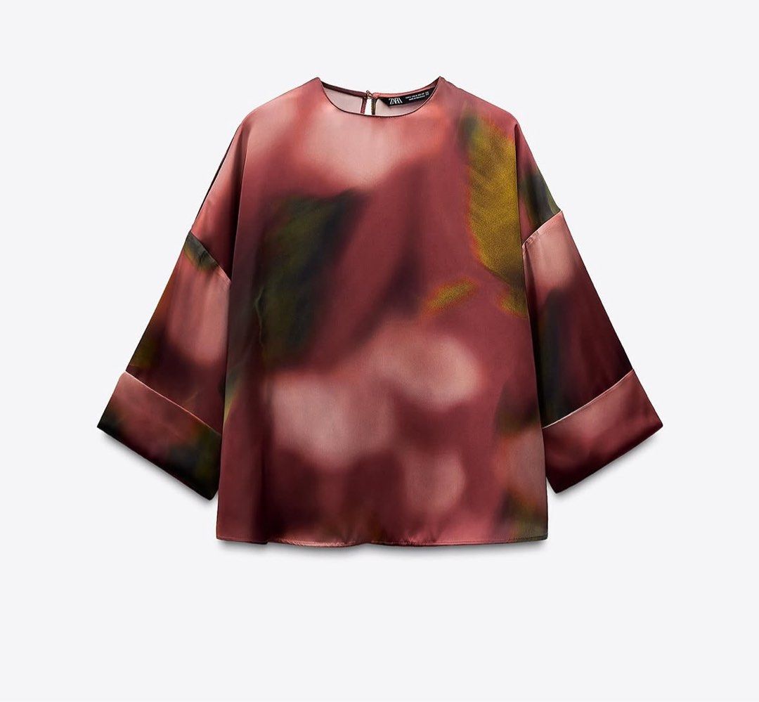 Zara printed satin blouse (Category: Blouses) located in Taytay. Submitted by oreomatcha (Listing ID 1458618013, Image 3). Description: Price is negotiable but no lowballing Be sure with your offer so u don’t waste my time .
