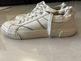 (Category: ) located in . Submitted by melpreloved1 (Listing ID 1458561215, Image 1). Description: .