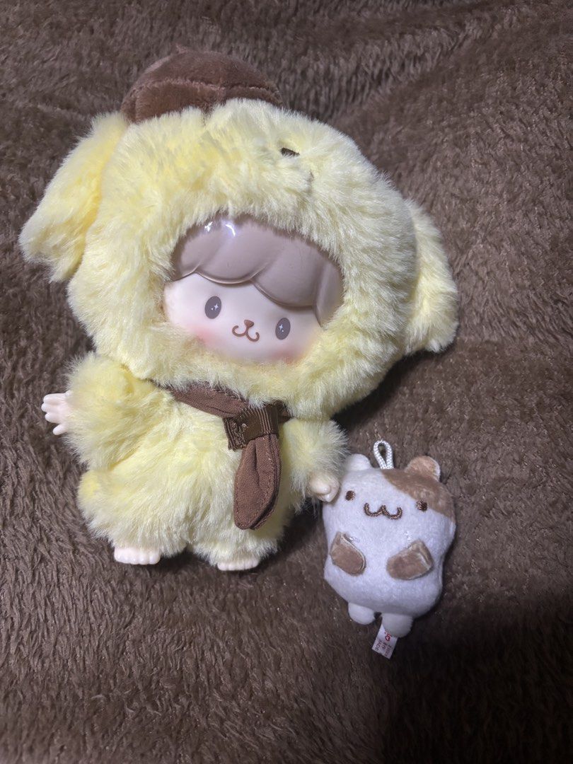 Zzoton x Pompompurin Hard Face Bag Charm (Category: Character Goods) located in Manila. Submitted by pmpmprn (Listing ID 1458518247, Image 3). Description: Authentic zZoton x Pompompurin Sanrio Bag Charm Muffin is magnetic .