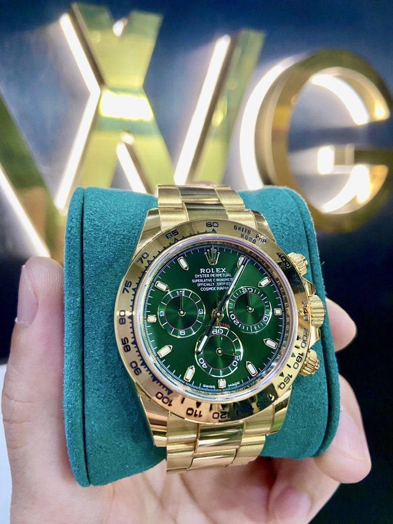 (2022) Unpolished Rolex Daytona Yellow Gold John Mayer 116508 (Category: Watches) located in Singapore. Submitted by watchgen (Listing ID 1458760944, Image 1). Description: Model: 116508 Brand: Patek Philippe Description: - Dated 2022 - Full complete set - Unpolished condition - Comes with white tag - Comes with protective stickers Located us： 180 Bencoolen Street #01-68 (189646) Opening hours: 1-7pm daily *We provide 12 months in house warranty 