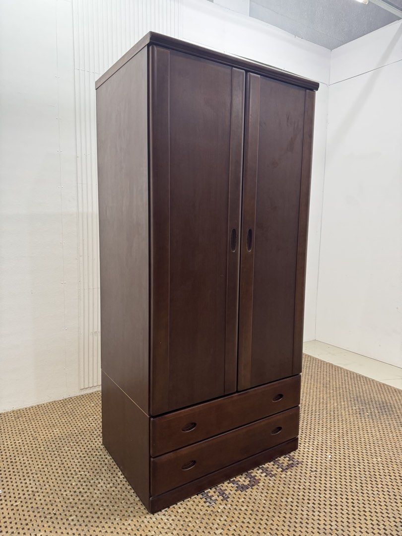 2 door wardrobe (Category: Shelves, Cabinets & Racks) located in Quezon City. Submitted by matetdevis13 (Listing ID 1458803961, Image 2). Description: Classic Wooden 2-Door Wardrobe with Spacious Hanging Rail and Mirror Price: 8,500 L43.5 x W23.5 x H71 In good conditon Code JMD40-M774.