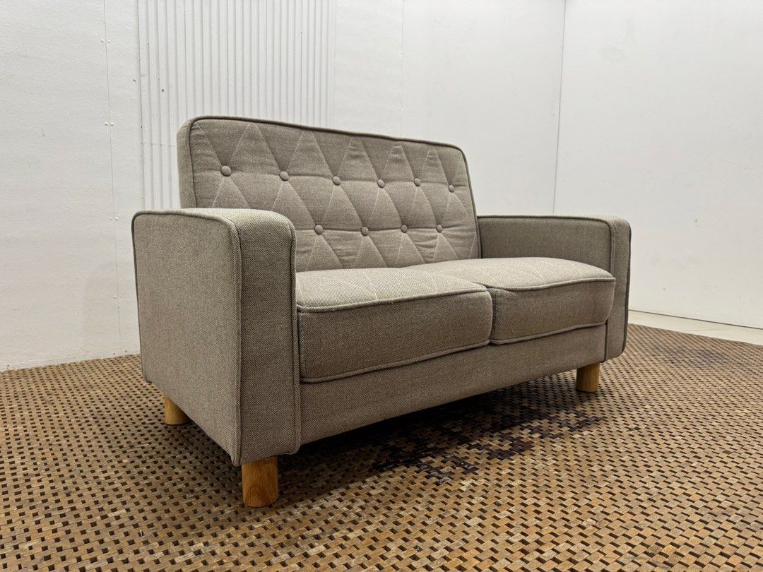 2 seater sofa (Category: Sofas) located in Quezon City. Submitted by matetdevis13 (Listing ID 1458820880, Image 3). Description: .