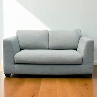 (Category: ) located in . Submitted by ilovecuratedfurnitures (Listing ID 1458728097, Image 1). Description: .