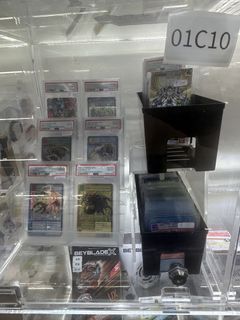 （分類：）位於 。 由 digimonsss 提交（商品編號 1458758962，圖片 1）。簡介： 。