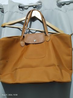 (Category: ) located in . Submitted by cjgcloset (Listing ID 1458759910, Image 1). Description: .
