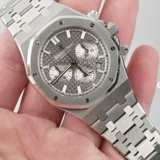 (Category: ) located in . Submitted by buyingrolexcash (Listing ID 1458723958, Image 1). Description: .