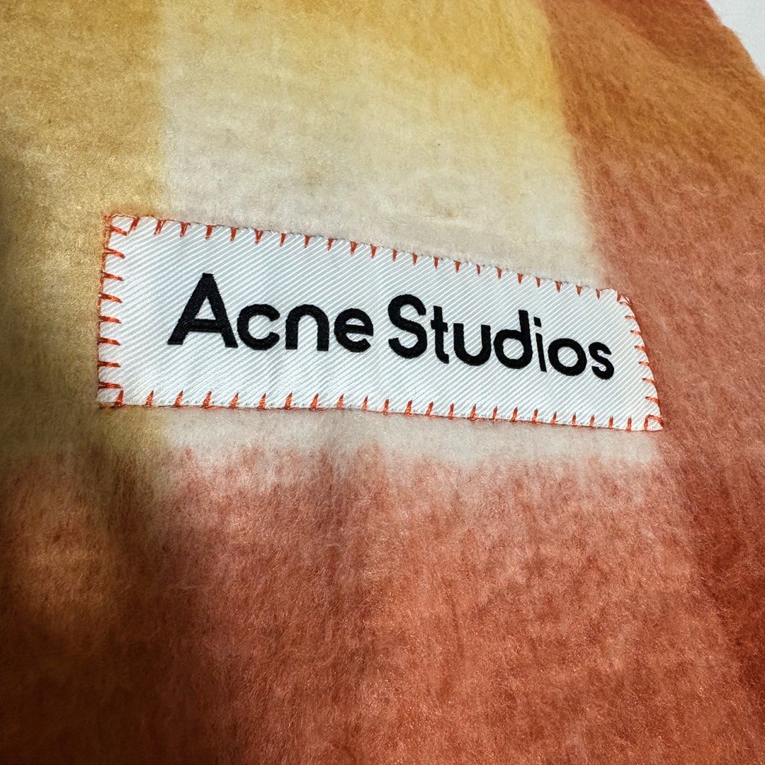 Acne Studios Over Sized Long Big Scarf / Winter Scarf (Category: Scarves) located in Binangonan. Submitted by makoleksyon (Listing ID 1458784982, Image 3). Description: Excellent condition Like new No flaws Bought in Japan.
