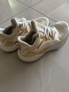 (Category: ) located in . Submitted by preloved.menarik (Listing ID 1458696412, Image 1). Description: .