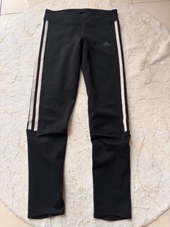 (Category: ) located in . Submitted by shopwithtish (Listing ID 1458782135, Image 1). Description: .