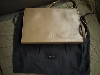 （分類：）位於 。 由 sellandbuy2000 提交（商品編號 1458693169，圖片 1）。簡介： 。
