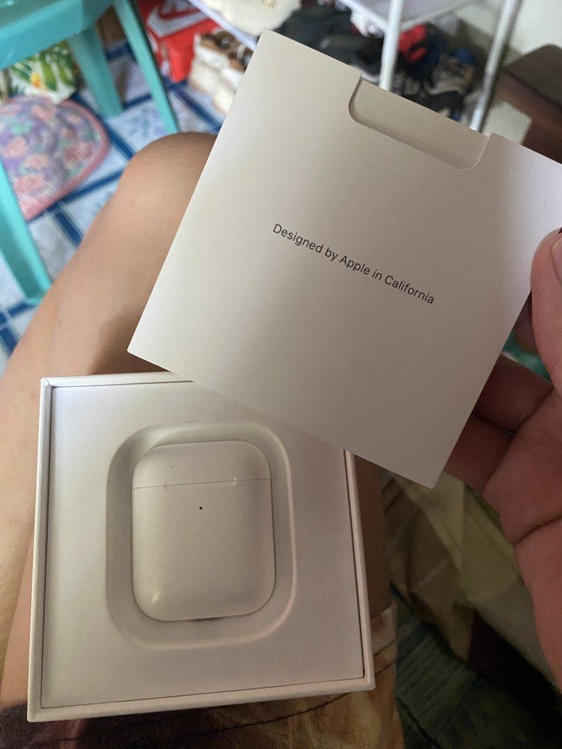 Airpods Gen 2 with Magsafe Charging Case (Category: Earphones) located in Tagkawayan. Submitted by titarichhh (Listing ID 1458698092, Image 3). Description: Attention to all who needs Airpods Gen 2 with Magsafe Charging Case - left and right pods (nalolowbat agad after a few seconds) - Magsafe Charging Case is matagal pa malobat (hindi sira ang charging case) - may stains na sa mismong loob ng airpods but its quite tolerable However, it is safe t