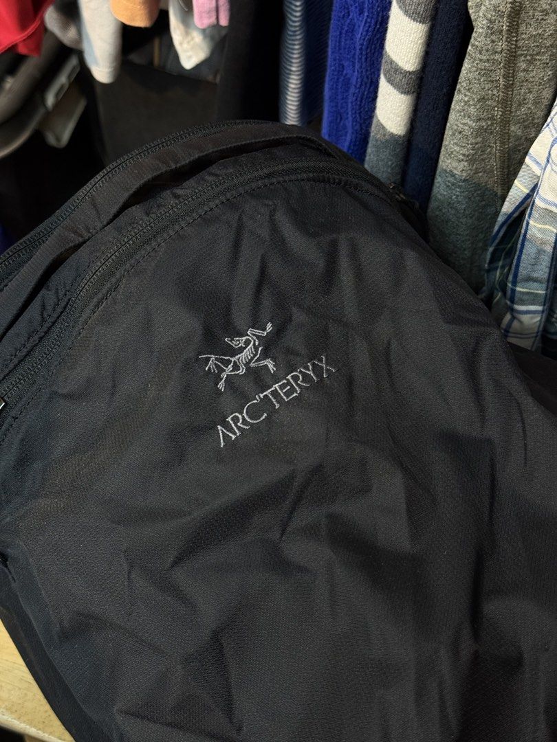 ARC'TERYX 15L BACKPACK (Category: Backpacks) located in Legazpi City. Submitted by deadthrift (Listing ID 1458757475, Image 2). Description: - in great condition - no issues .